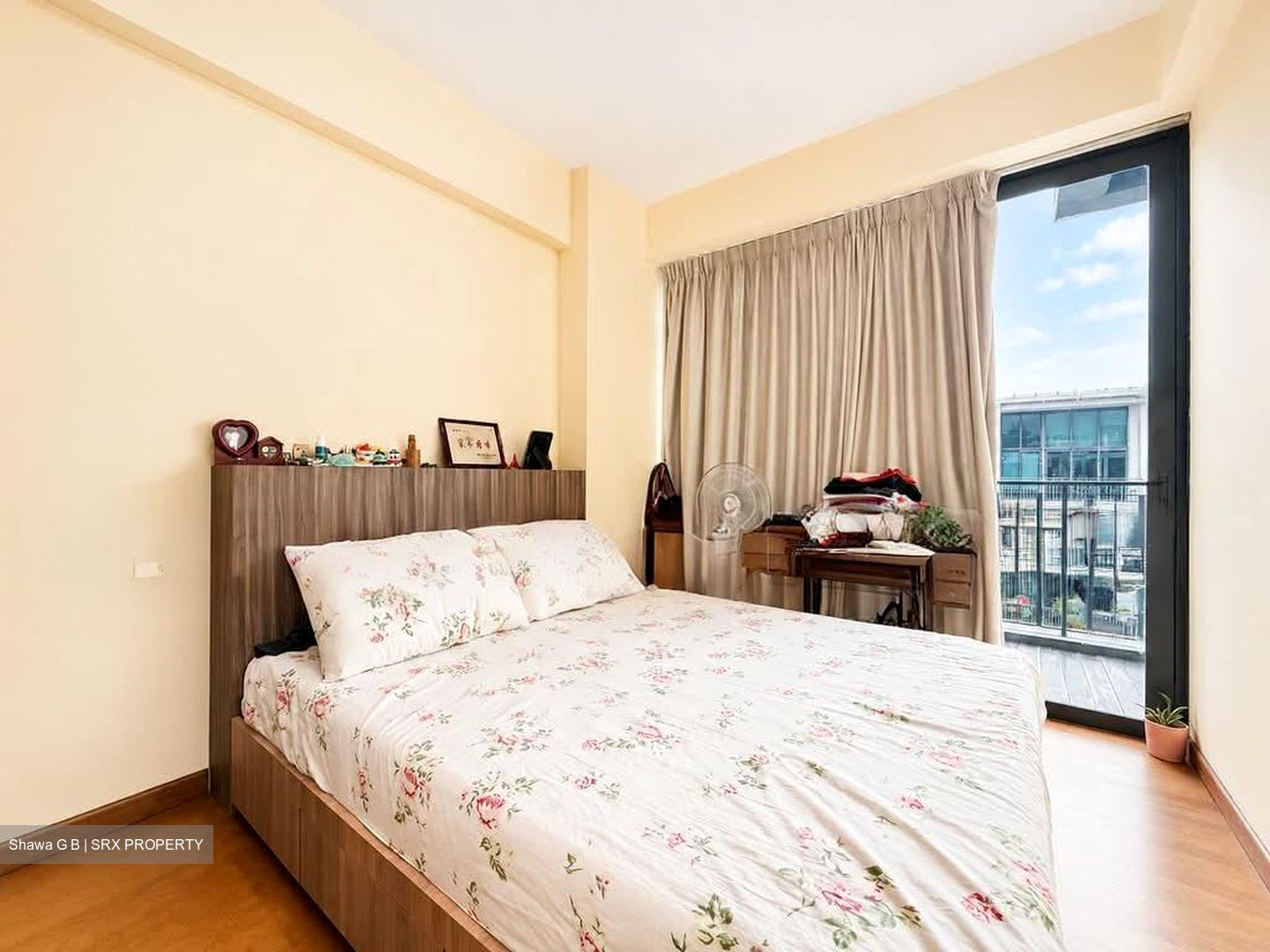 Esparina Residences (D19), Condominium #578765861
